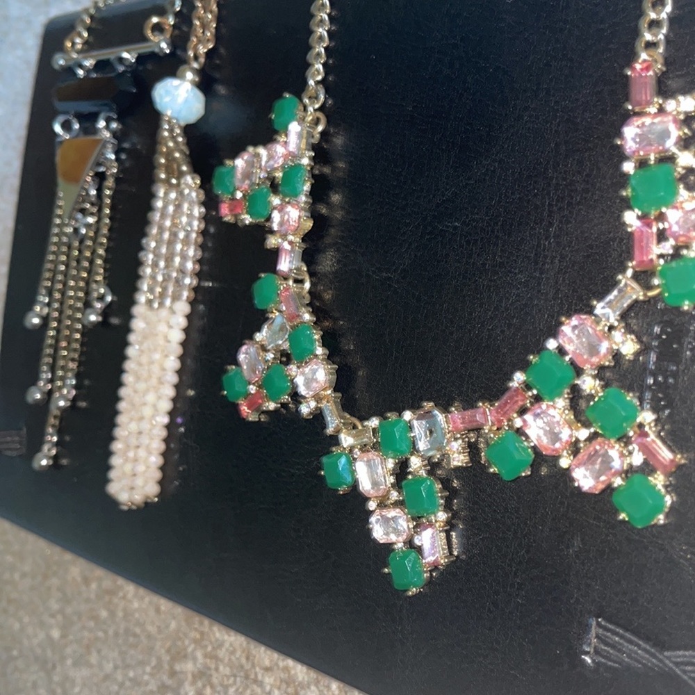 necklaces! - Picture 3 of 6